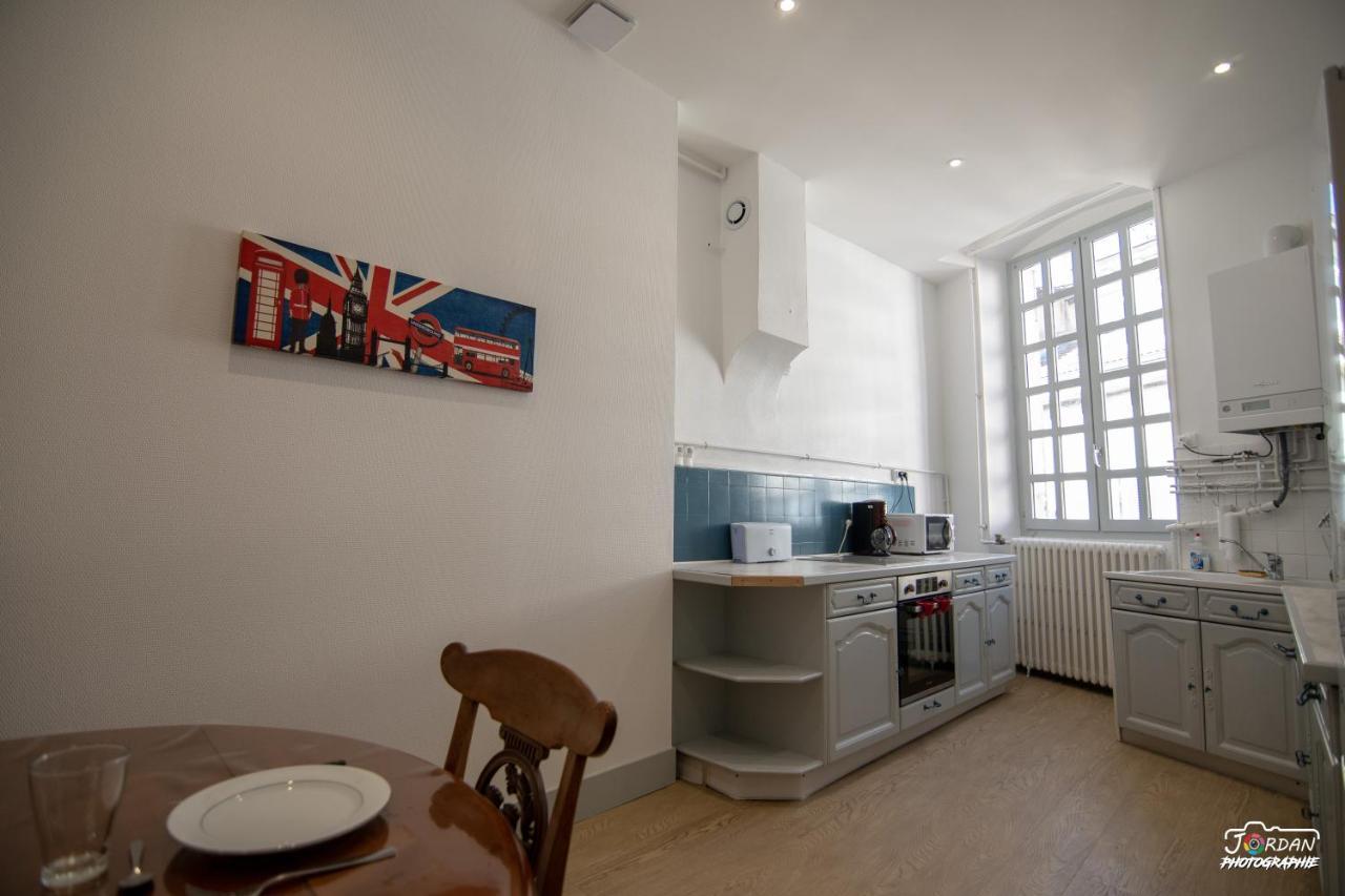 Hyper Centre - 3 Chambres - Gare - Wifi - Cosy Bourg-en-Bresse Zewnętrze zdjęcie