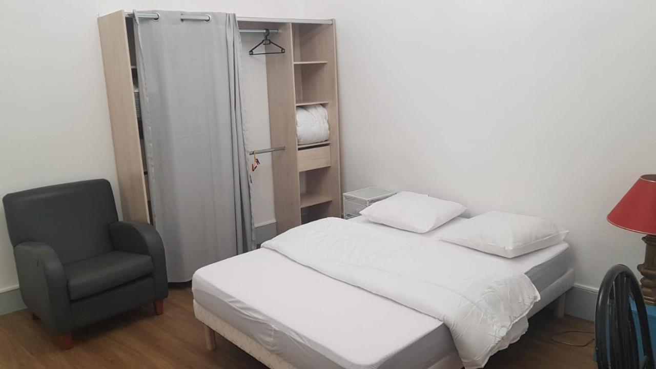 Hyper Centre - 3 Chambres - Gare - Wifi - Cosy Bourg-en-Bresse Zewnętrze zdjęcie